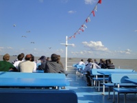 Sightseeing boat tours across lake Neusiedl. Photo: Alexander Ehrlich
